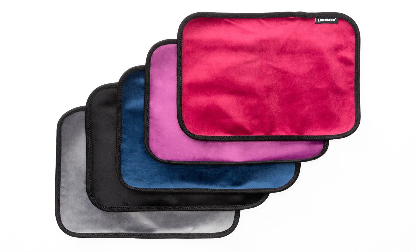 Fascinator Splashproof Throws, Bedroom Furniture by Liberator – shown in product photo 