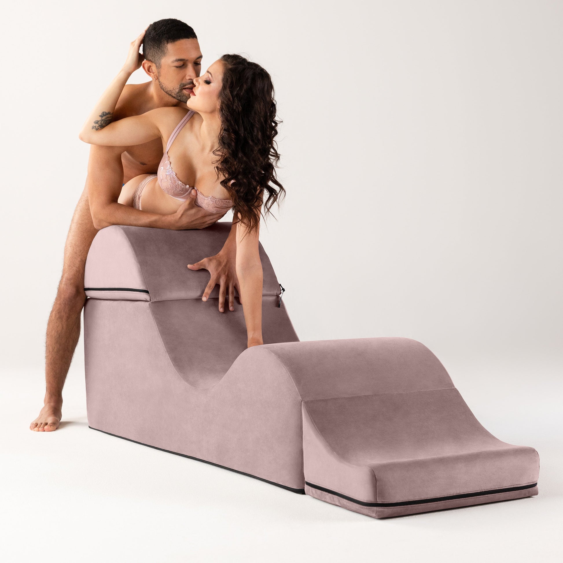 Aria Flip Chaise, Roleplay & Restraints by Liberator – shown in product photo 
